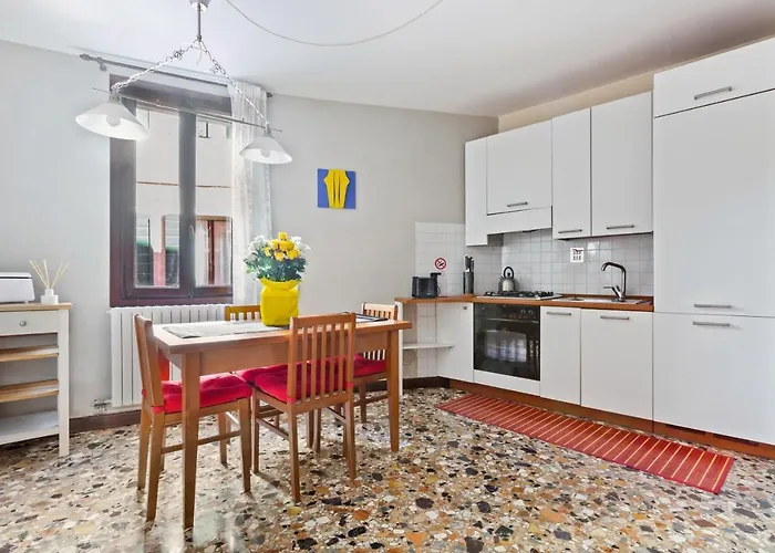Castello Cozy Apart x4 - Calle Crosera